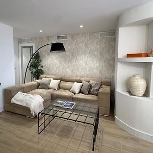 Appartement met Vier Kamers